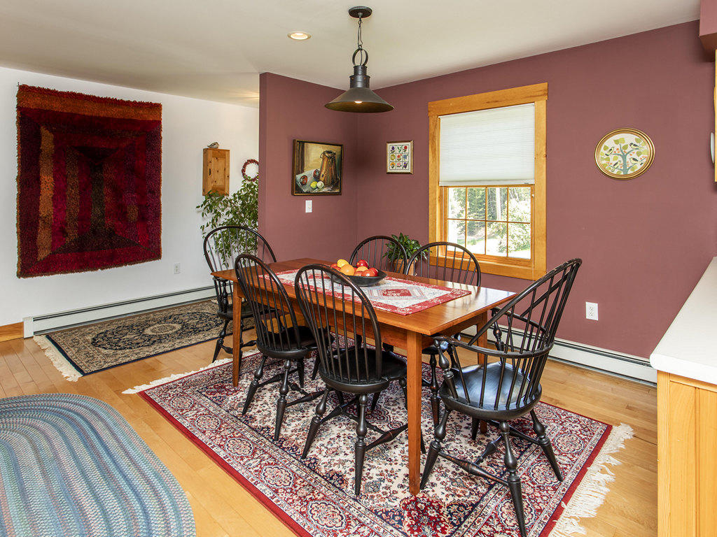 22 Stone Cove Road East Boothbay, ME 04544 - Photo 4 of 31 3