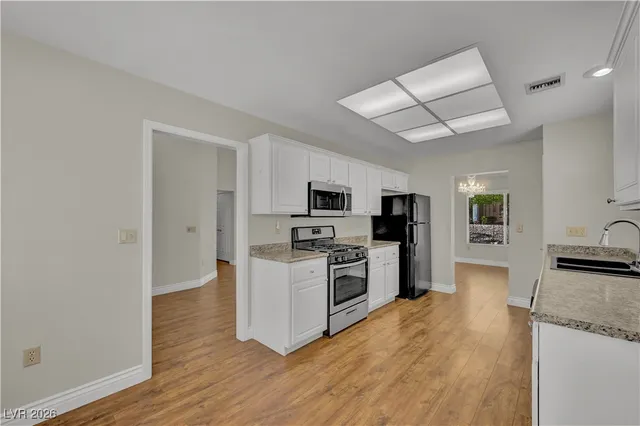 $1,950 | 2753 Sungold Drive, Las Vegas, NV 89134