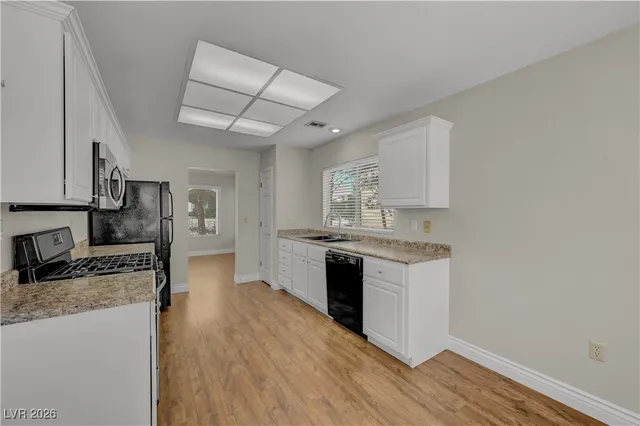 $1,950 | 2753 Sungold Drive, Las Vegas, NV 89134