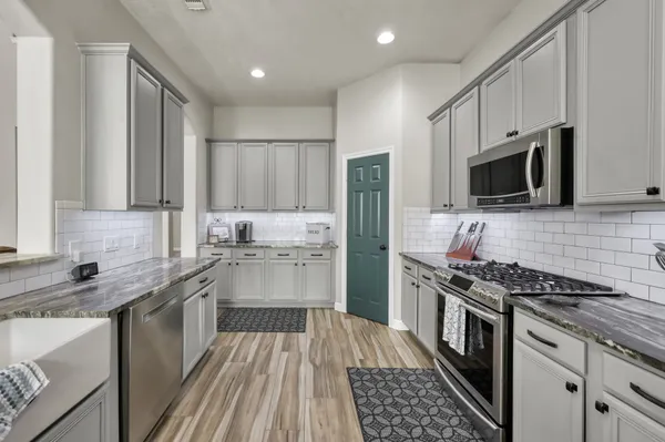 $485,000 | 34 West Prairie Dawn Circle, The Woodlands, TX 77385