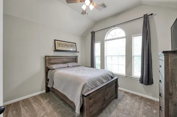 $485,000 | 34 West Prairie Dawn Circle, The Woodlands, TX 77385