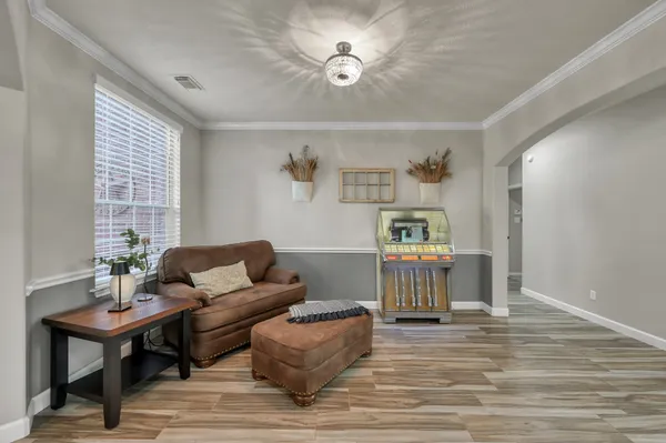 $485,000 | 34 West Prairie Dawn Circle, The Woodlands, TX 77385