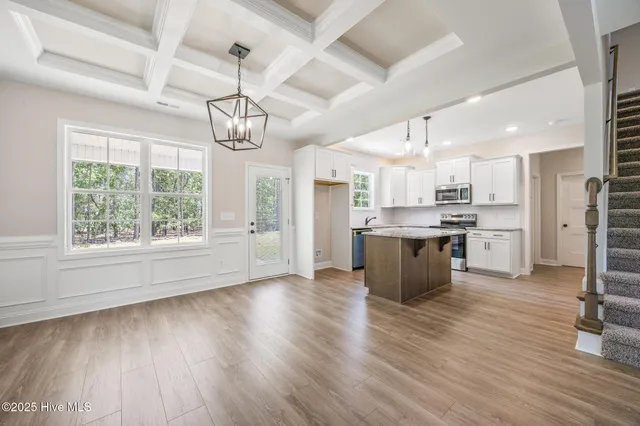 $389,900 | 16080 Cardinal Court, Wagram, NC 28396