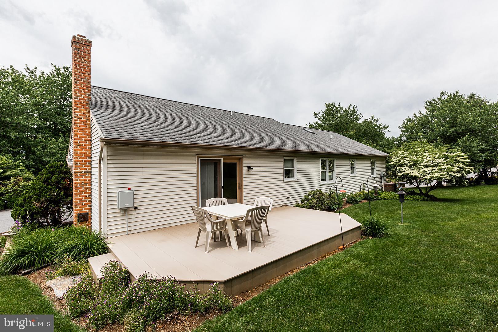 1 Hurst Boulevard Lititz, PA 17543 - Photo 6 of 62 a view of a house with backyard and garden