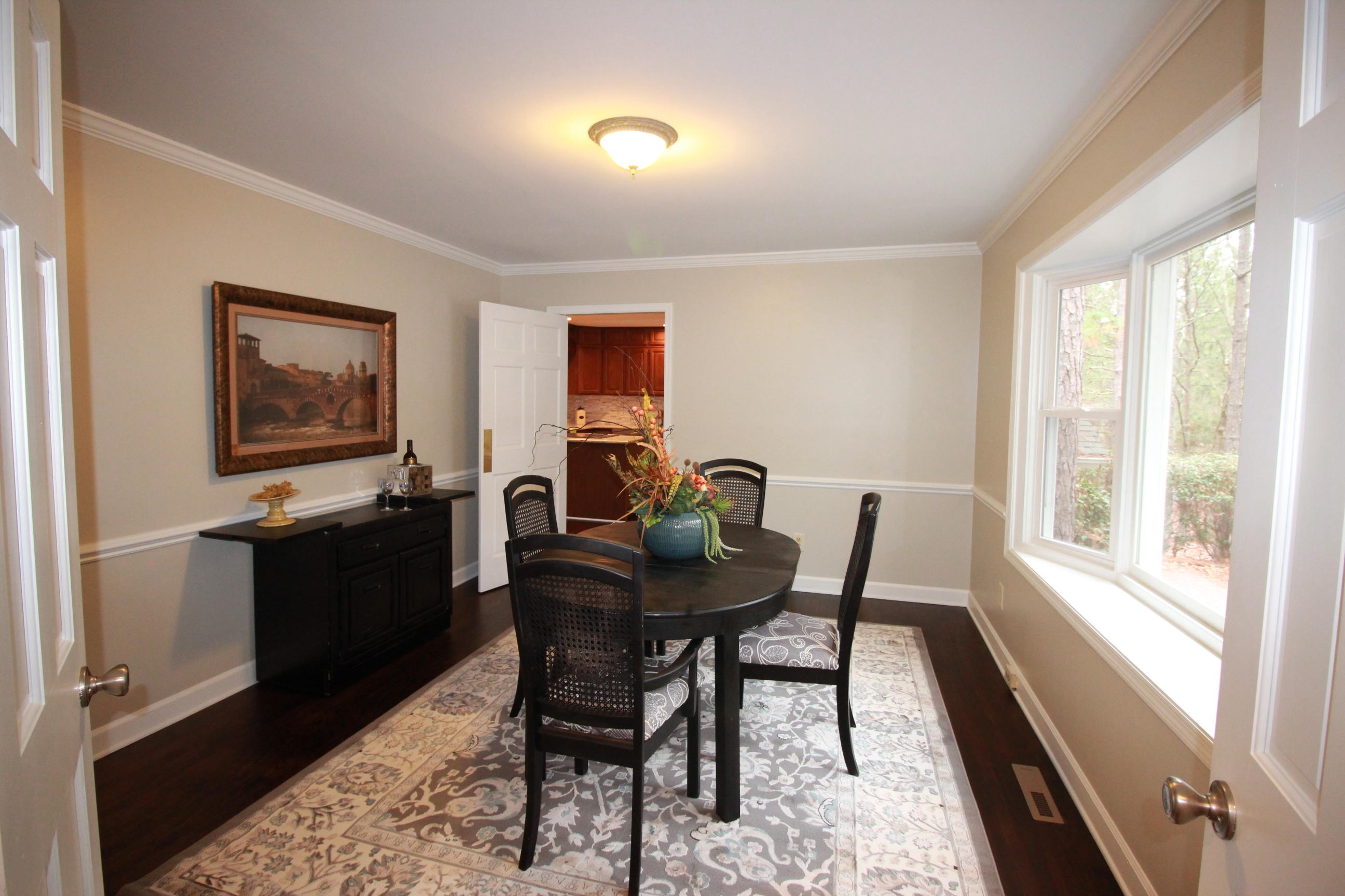 280 Fieldcrest Road Southern Pines, NC 28387 - Photo 3 of 26 Dining room