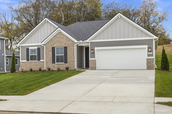 $444,990 | 1555 Oak Springs Drive, Columbia, TN 38401