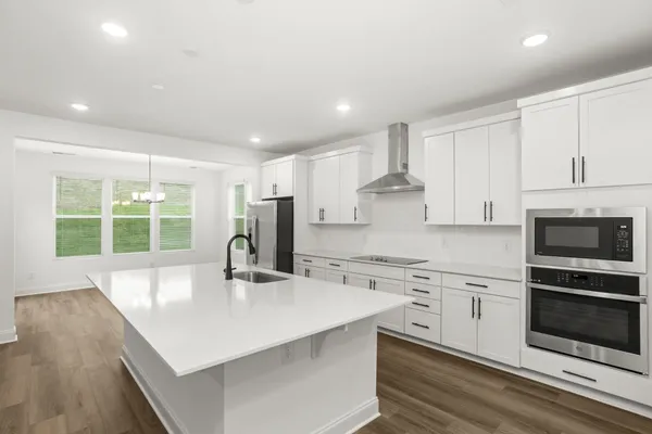 $444,990 | 1555 Oak Springs Drive, Columbia, TN 38401