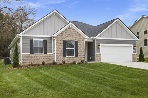 $444,990 | 1555 Oak Springs Drive, Columbia, TN 38401