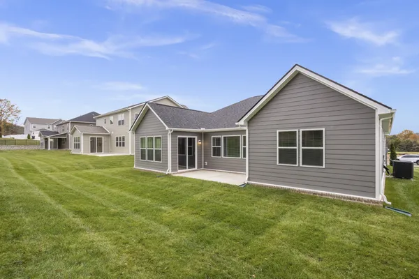 $444,990 | 1555 Oak Springs Drive, Columbia, TN 38401