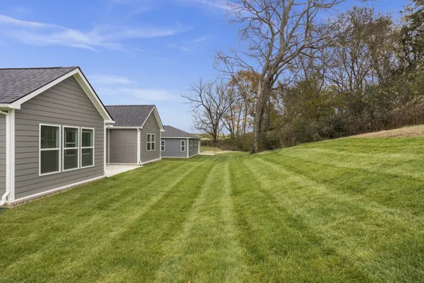 $444,990 | 1555 Oak Springs Drive, Columbia, TN 38401