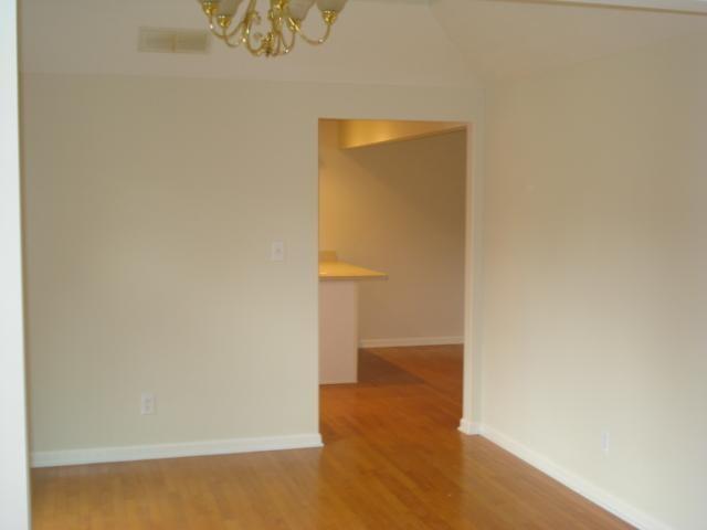 8739 Promontory Road Indianapolis, IN 46236 - Photo 3 of 8 Gallery Image 3