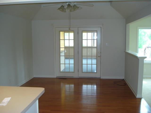 8739 Promontory Road Indianapolis, IN 46236 - Photo 5 of 8 Gallery Image 5