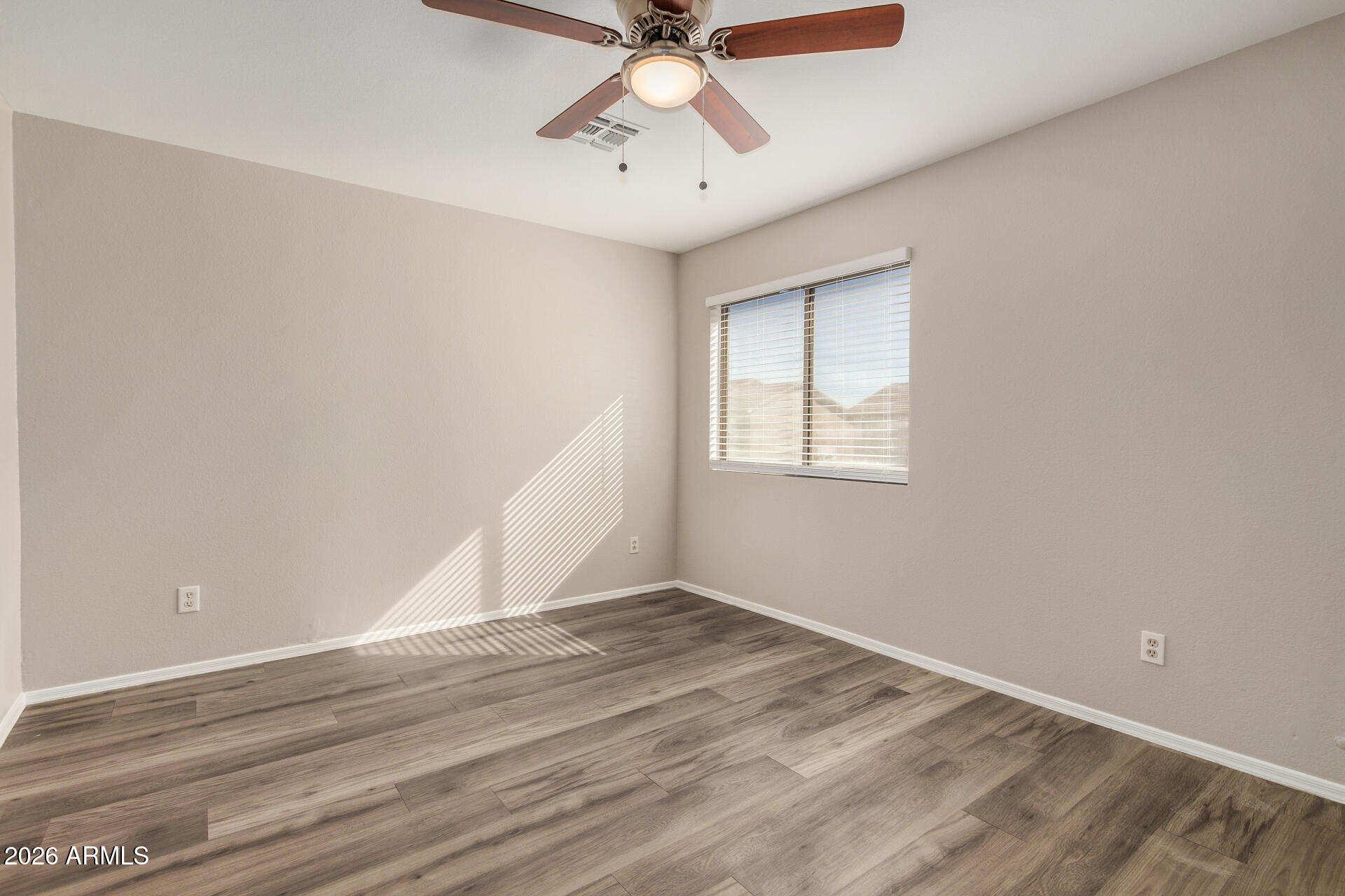 10377 West Piccadilly Road Avondale, AZ 85392 - Photo 28 of 36 29 - Piccadilly