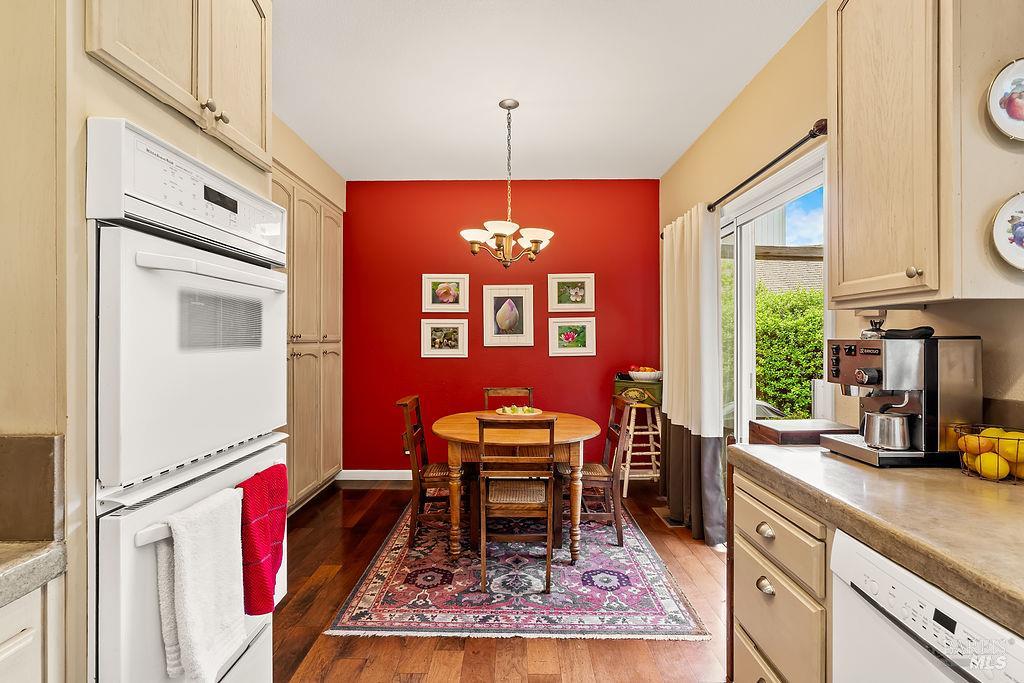 6252 Meadowstone Drive Santa Rosa, CA 95409 - Photo 22 of 33