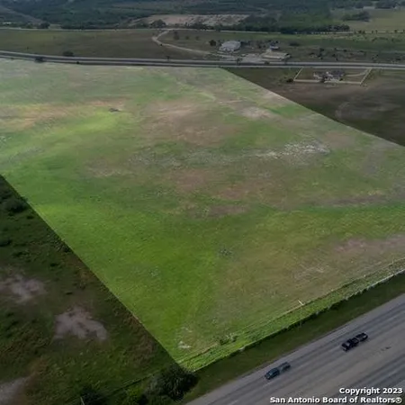 $625,000 | 2560 Us-181 S, Hobson, TX 78118