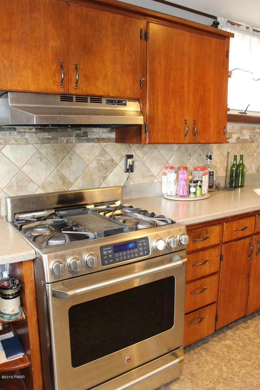 4547 Jubilee Road Moscow, PA 18444 - Photo 8 of 44 KITCHEN