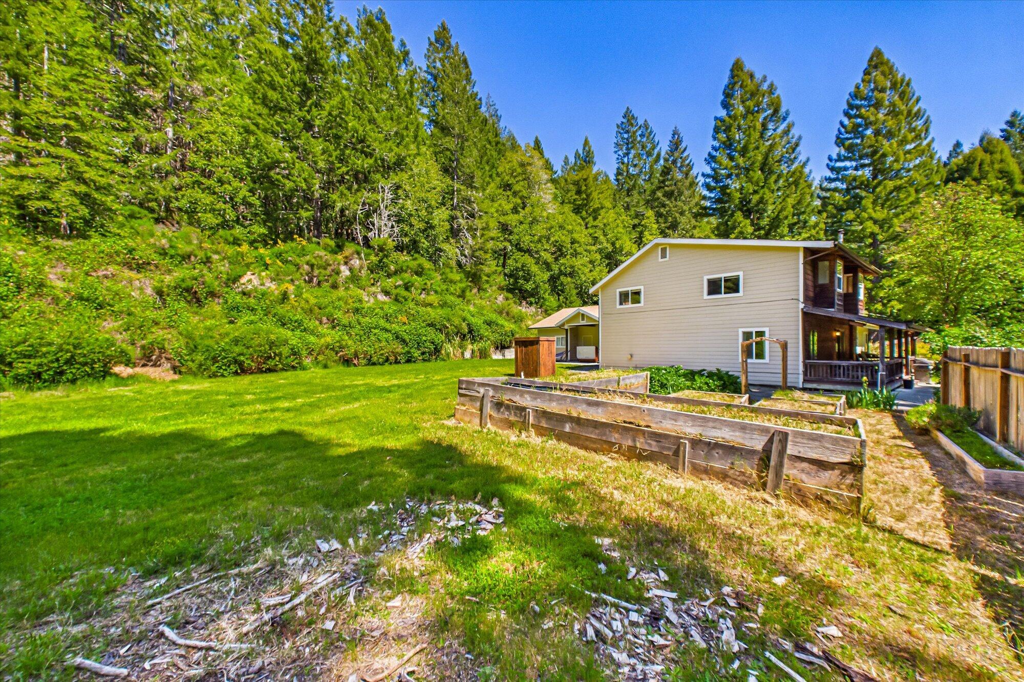655 Gibson Creek Road Whitethorn, CA 95589 - Photo 49 of 60