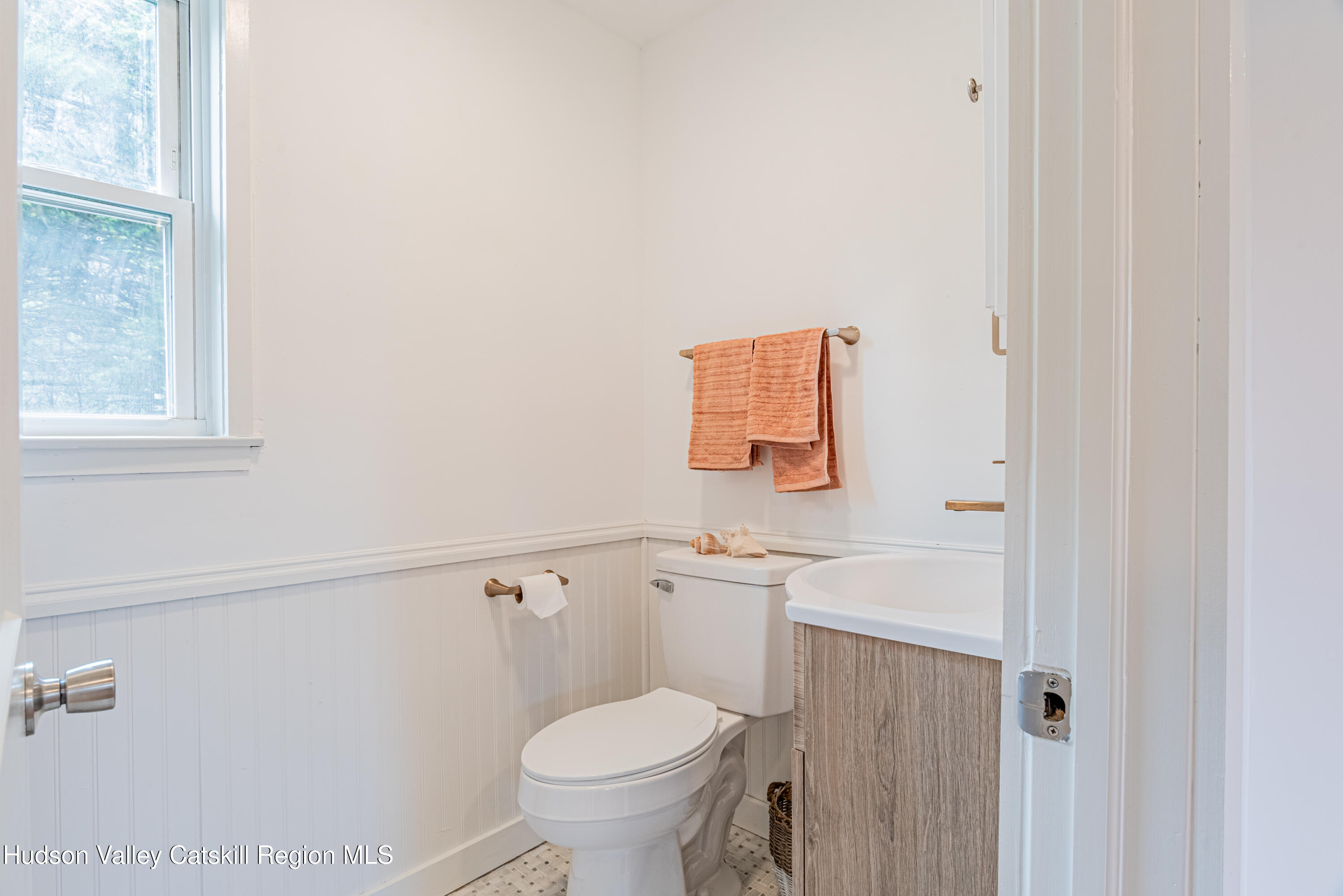 148 Esopus Creek Road Saugerties, NY 12477 - Photo 20 of 40 _DSC3182-HDR