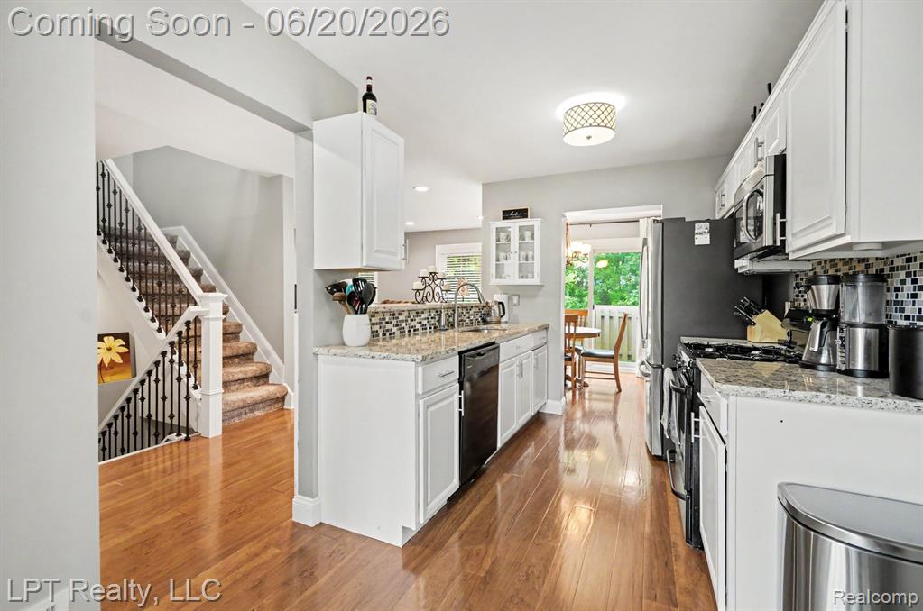 829 Langdon Court Rochester Hills, MI 48307 - Photo 10 of 31