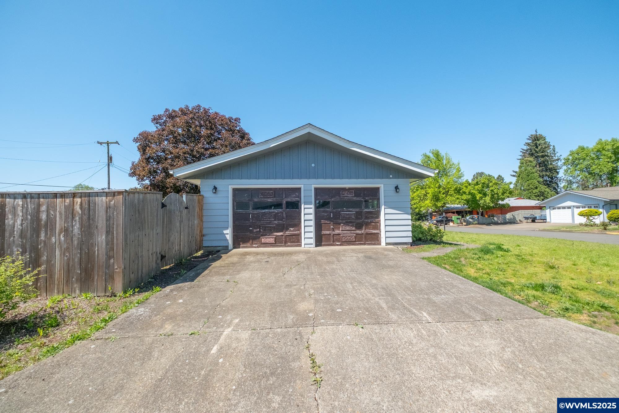 3036 Locust Avenue Southeast Albany, OR 97322 - Photo 34 of 34