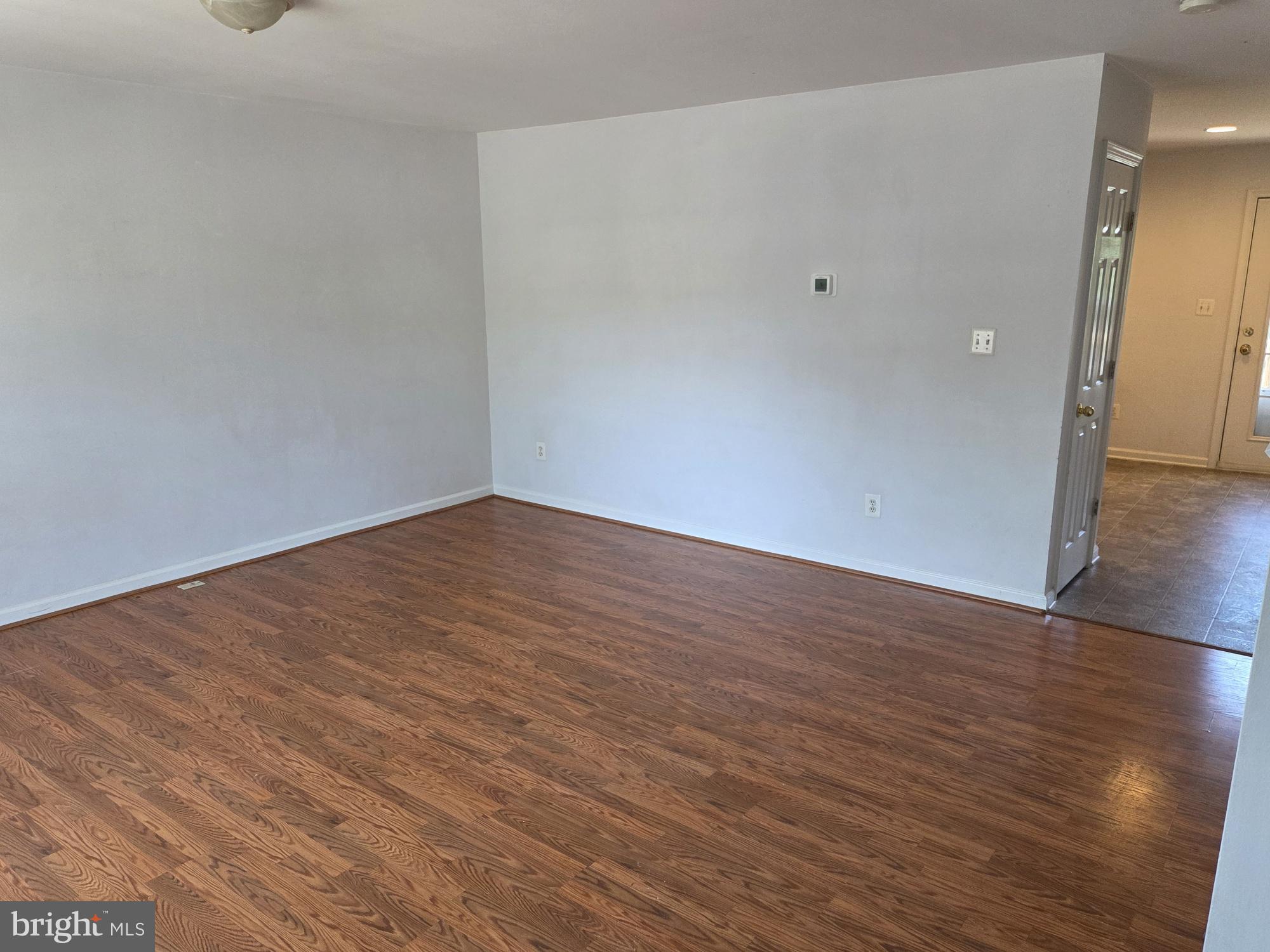 404 Pendleton Lane Strasburg, VA 22657 - Photo 4 of 29