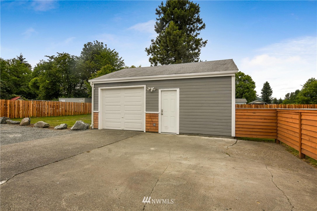 564 Cook Road Sedro-Woolley, WA 98284 - Photo 4 of 24