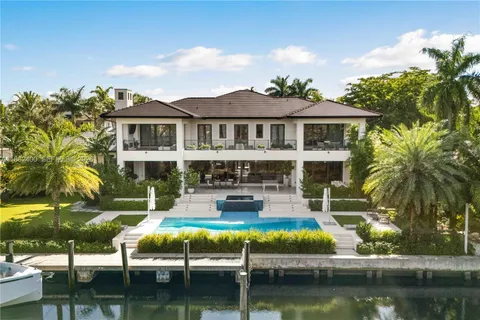 a view of a lake with a mountain view
