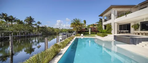 $22,900,000 | 9360 Balada Street, Coral Gables, FL 33156