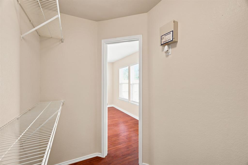 8475 Widgeon Way Dallas, TX 75249 - Photo 28 of 38