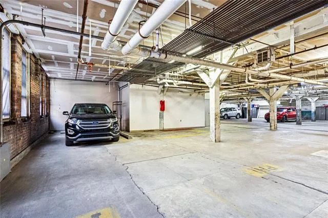 $3,000 | 404 Notre Dame Street, Unit 16, New Orleans, LA 70130