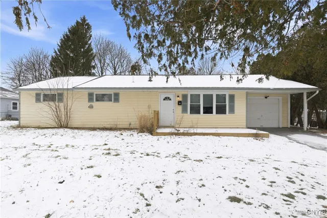 $251,500 | 27 Wexford Road, DeWitt, NY 13214