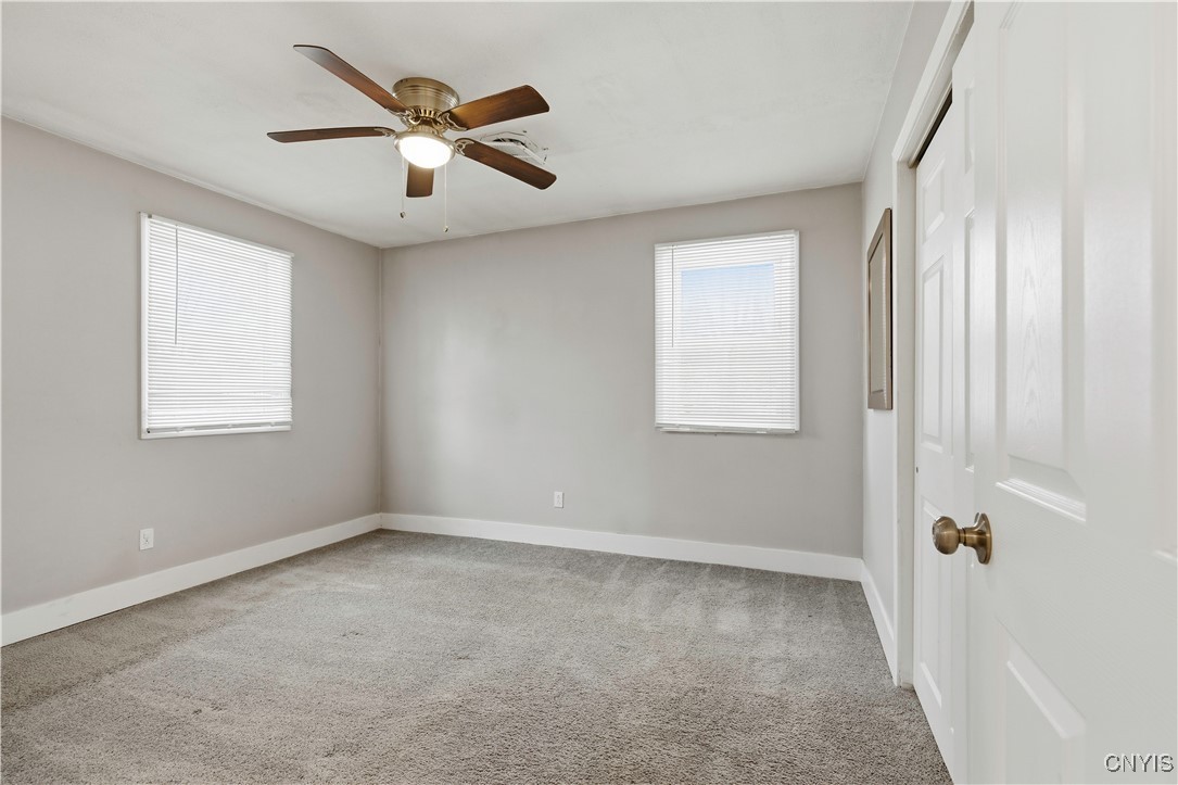 27 Wexford Road DeWitt, NY 13214 - Photo 20 of 36