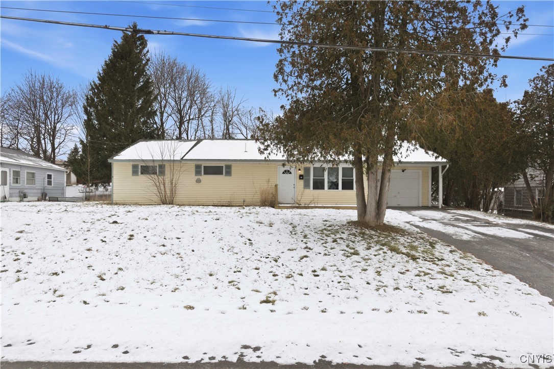 27 Wexford Road DeWitt, NY 13214 - Photo 2 of 36