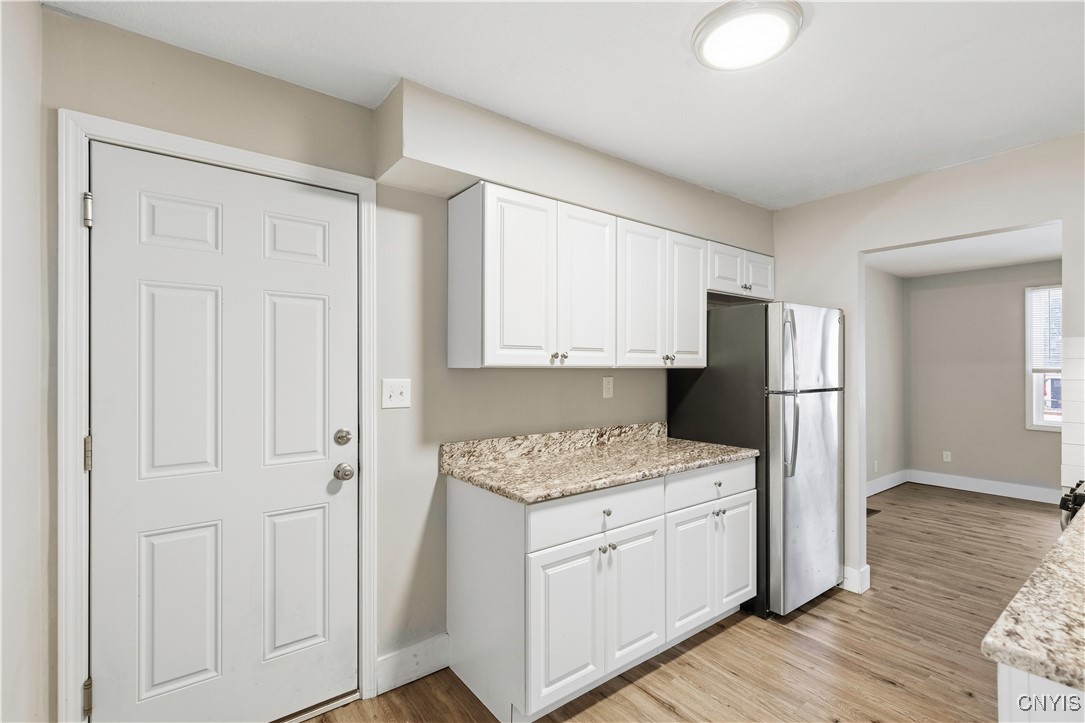 27 Wexford Road DeWitt, NY 13214 - Photo 9 of 36