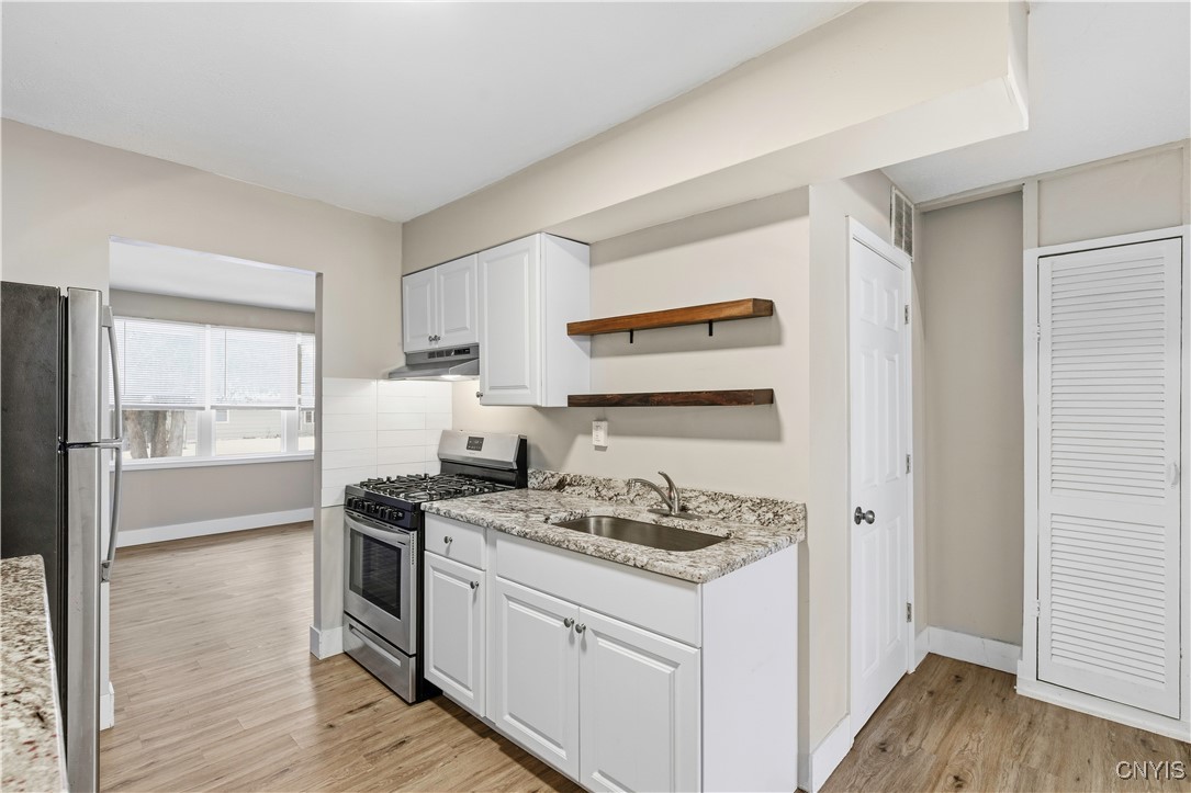 27 Wexford Road DeWitt, NY 13214 - Photo 10 of 36