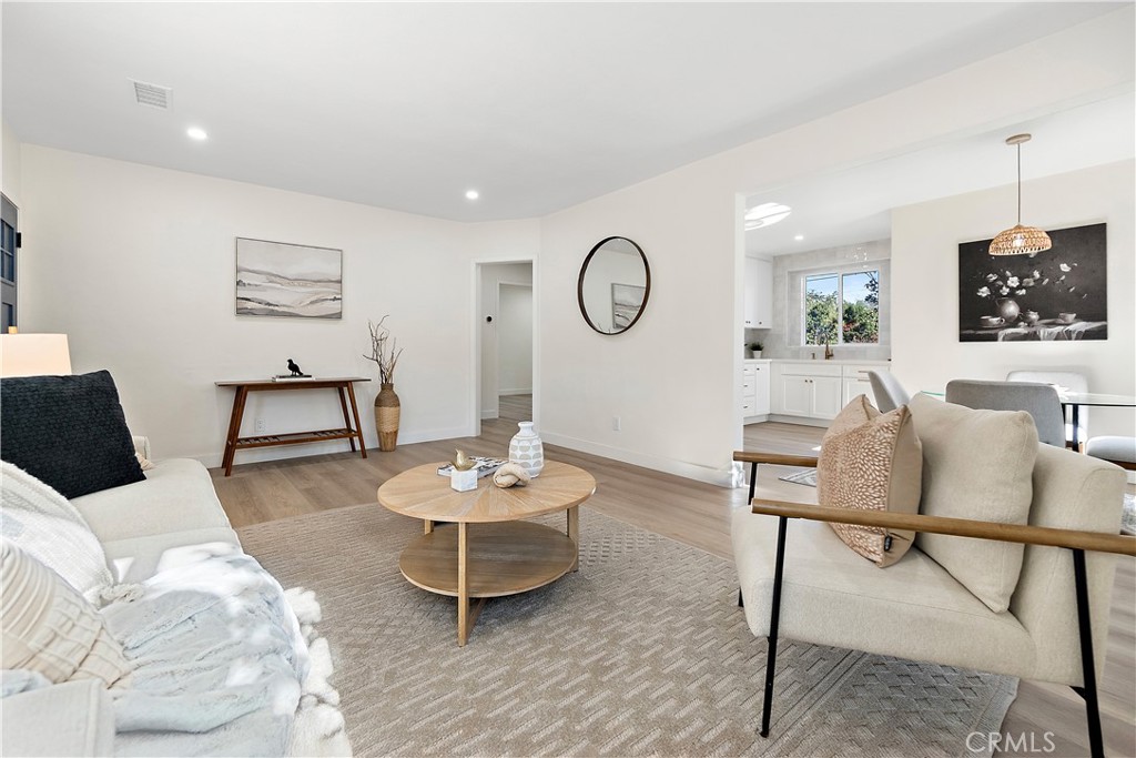 2870 Daisy Avenue Long Beach, CA 90806 - Photo 12 of 25