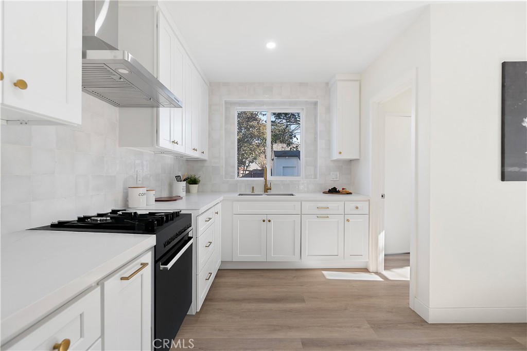 2870 Daisy Avenue Long Beach, CA 90806 - Photo 8 of 25