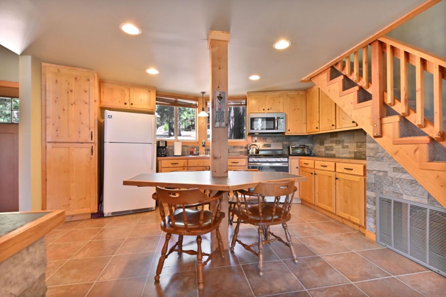 2320 Mustang Road Arnold, CA 95223 - Photo 6 of 33