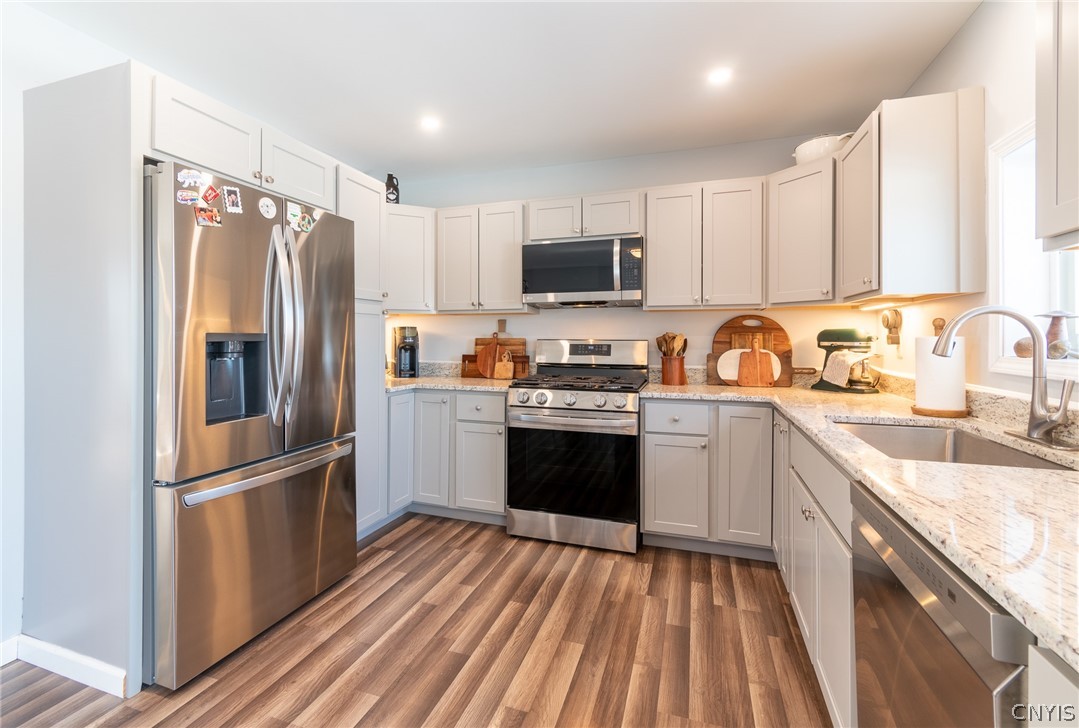 20452 South Shore Road Lyme, NY 13693 - Photo 11 of 31