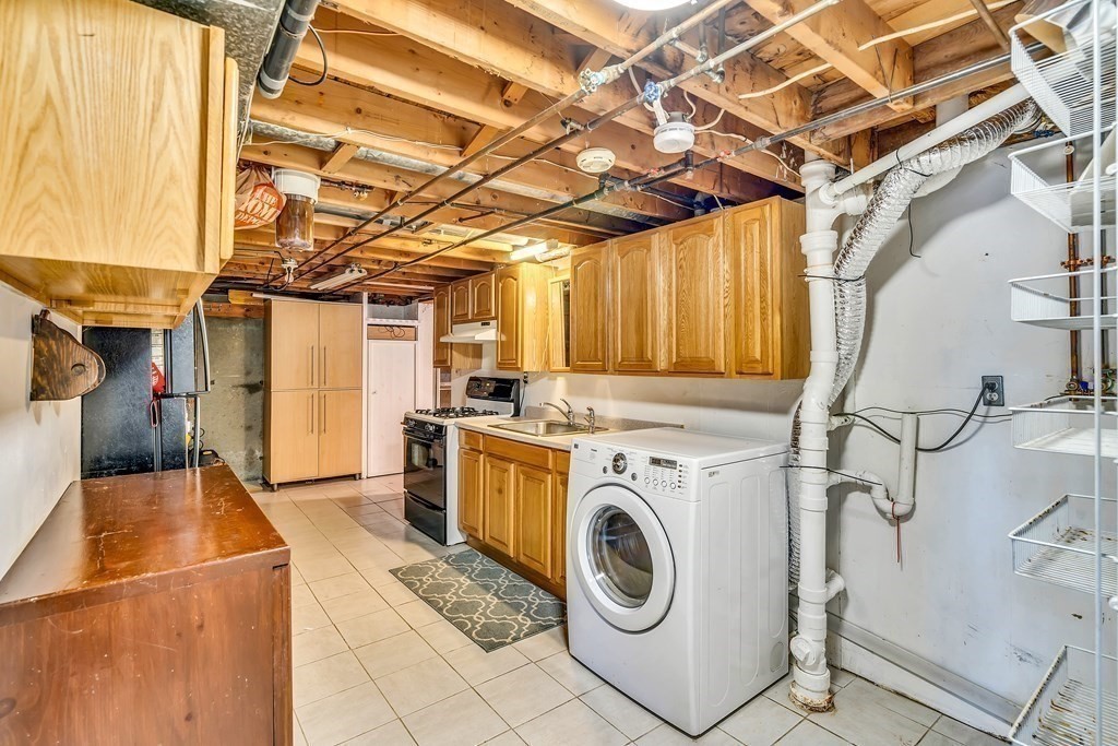 8 Meadow Road Medway, MA 02053 - Photo 32 of 42 Gallery Image 32