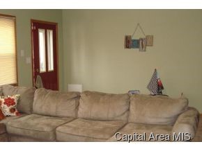 74 Holliday Springfield, IL 62702 - Photo 7 of 24
