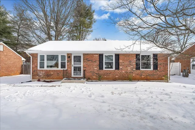 $274,900 | 4753 Long Acre Drive Northeast, Roanoke, VA 24019