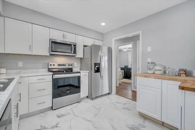 $274,900 | 4753 Long Acre Drive Northeast, Roanoke, VA 24019