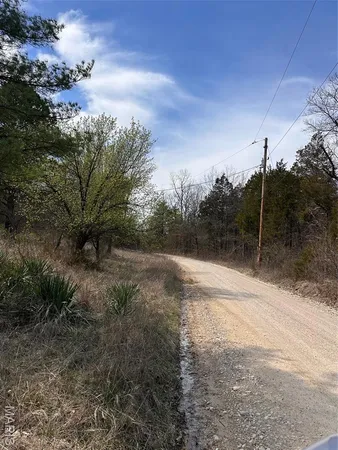 $40,000 | 2172 Lake Park Trail, De Soto, MO 63020