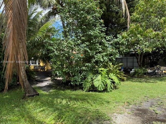 2953 Southwest 18th Street Miami, FL 33145 - Photo 16 of 17