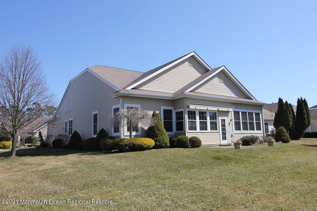 24 Congressional Road Jackson, NJ 08527 - Photo 14 of 31 24 congressional - 4