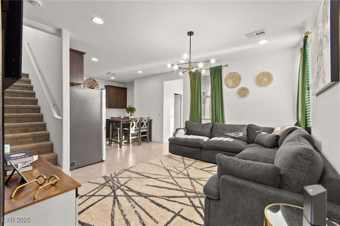 4057 Pioneer Ridge Las Vegas, NV 89115 - Photo 10 of 42 Gallery Image 10