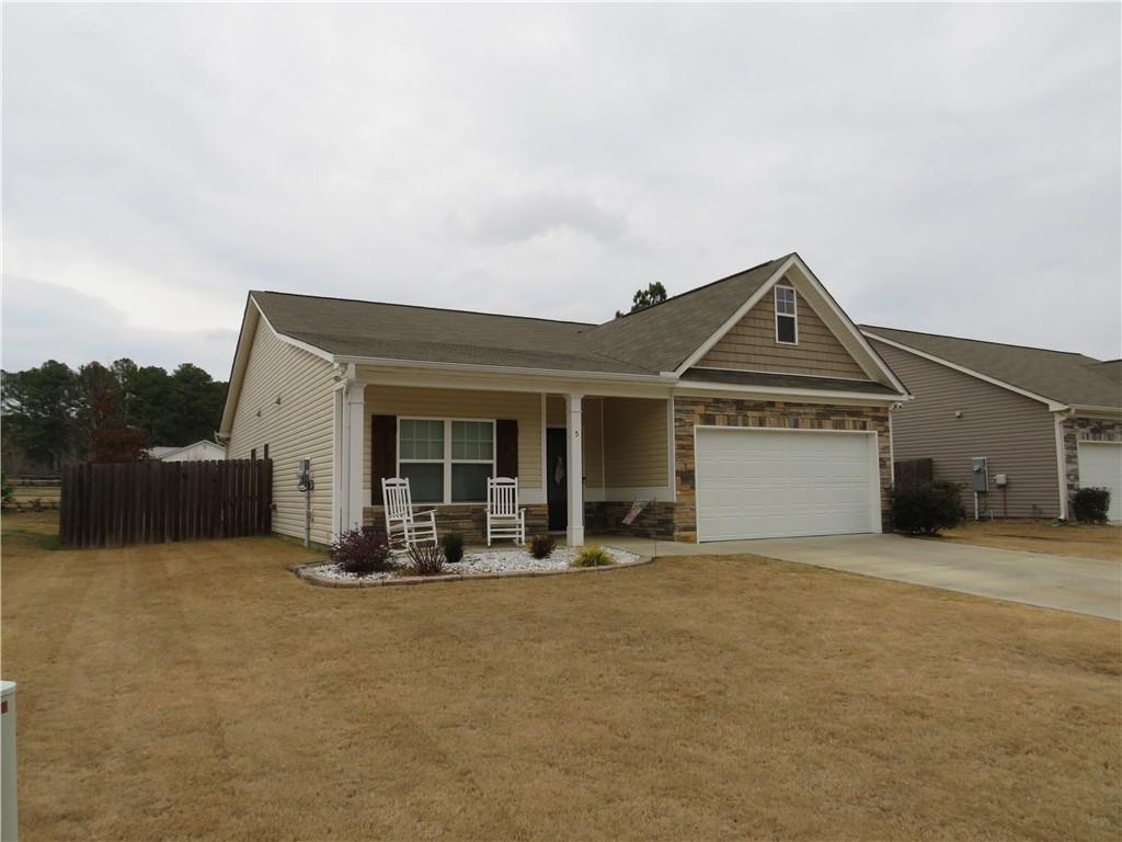 5 Willowrun Drive Rome, GA 30165 - Photo 3 of 43 a front view of a house with a yard