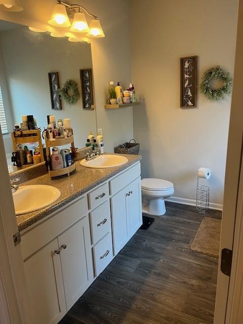 5 Willowrun Drive Rome, GA 30165 - Photo 31 of 43 a bathroom with a double vanity sink and mirror