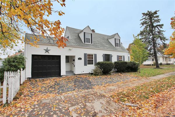 8 Prudential Road Worcester, MA 01606 - Photo 1 of 24 Gallery Image 1